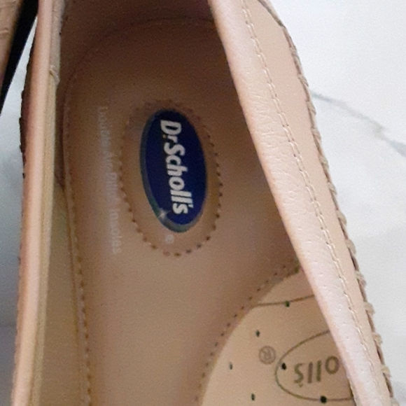 🆕️ Dr Scholl's Cream Size 7 1/2 Loafers Shoes - Picture 5 of 16